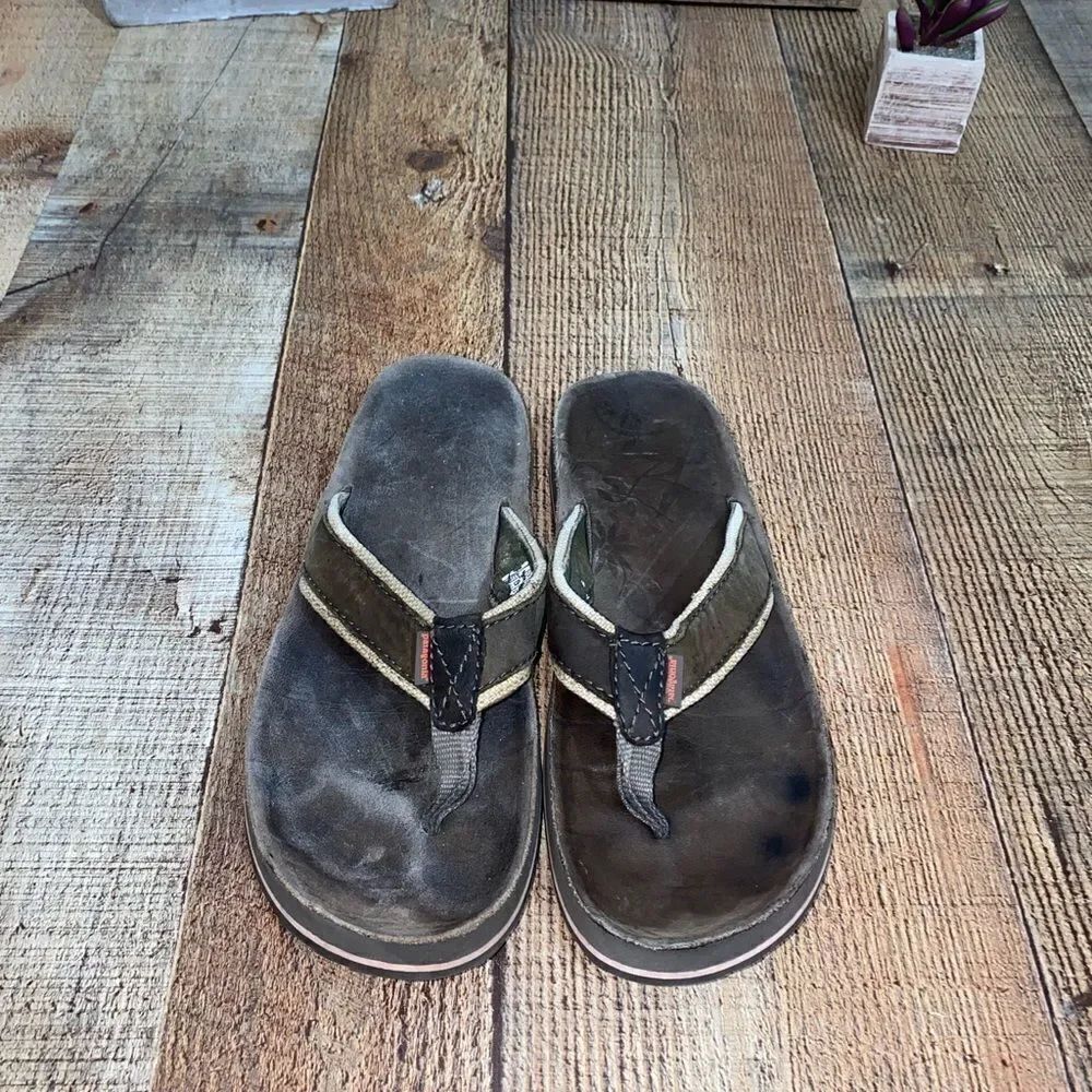 💜 Patagonia brown leather flip flop sandals